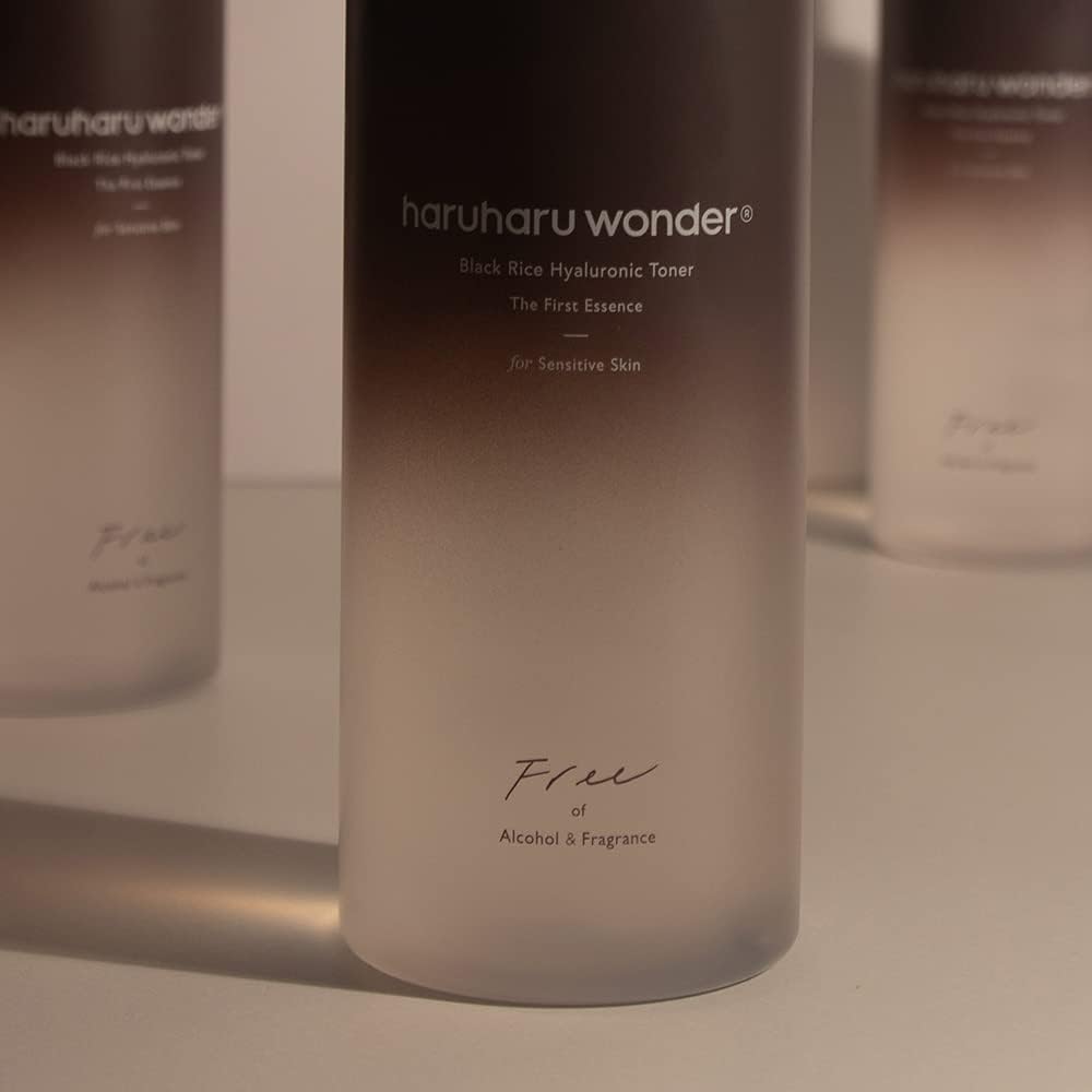 HARUHARU WONDER BLACK RICE HYALURONIC TONER (FOR SENSITIVE SKIN) 150ml