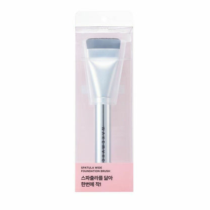 WAKEMAKE SPATULA WIDE FOUNDATION BRUSH
